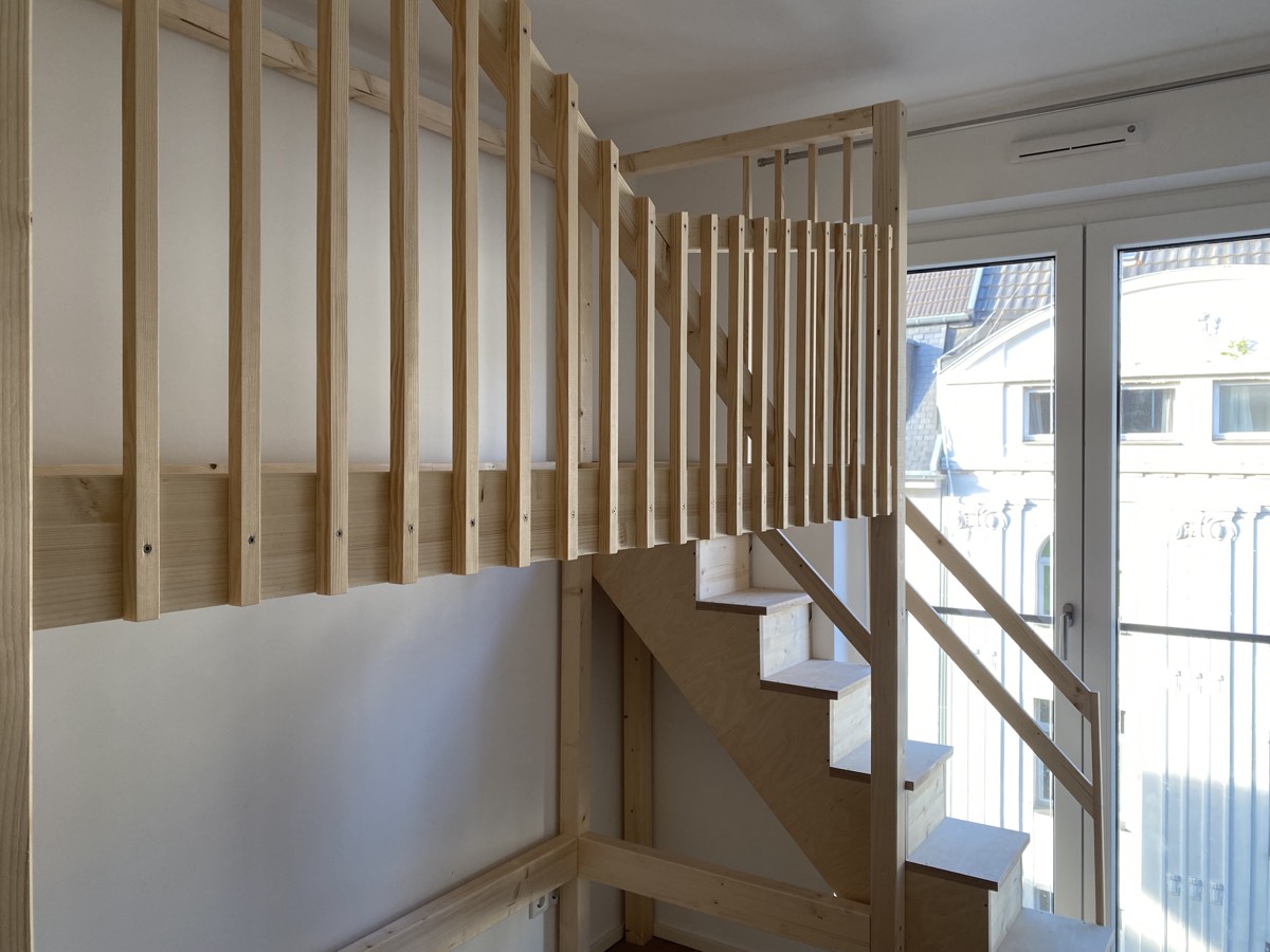 Hochbett mit Kletterwand, Ansicht 3